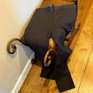 Banana Republic Chinos quality cotton stretch manufactured for comfortable fit!